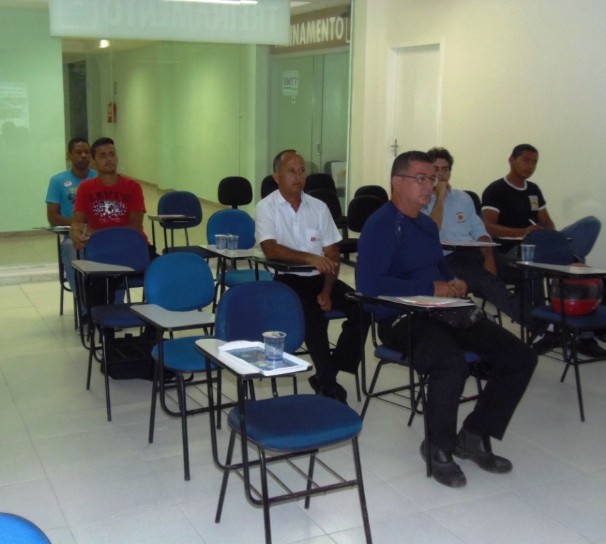 SMTT realiza treinamento para Operadores de Trânsito - SMTT Aracaju